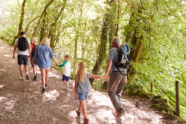 Family on trekking